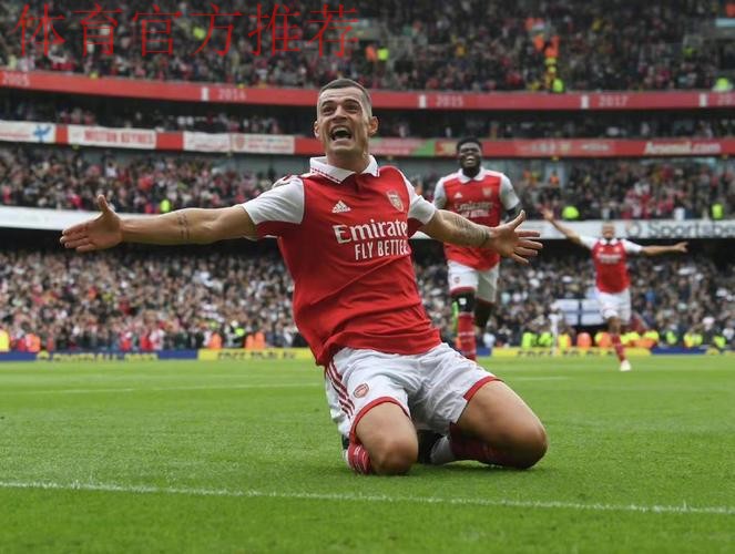 3-0桑德兰＋斩获联赛4连胜＋暂列联赛第2＋仅落后阿森纳2分！