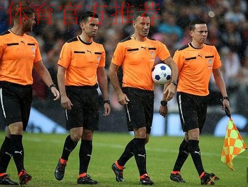 马西莫应邀做专题培训 期待中国裁判走上国际舞台 马西莫应邀做专题培训 期待中国裁判走上国际舞台